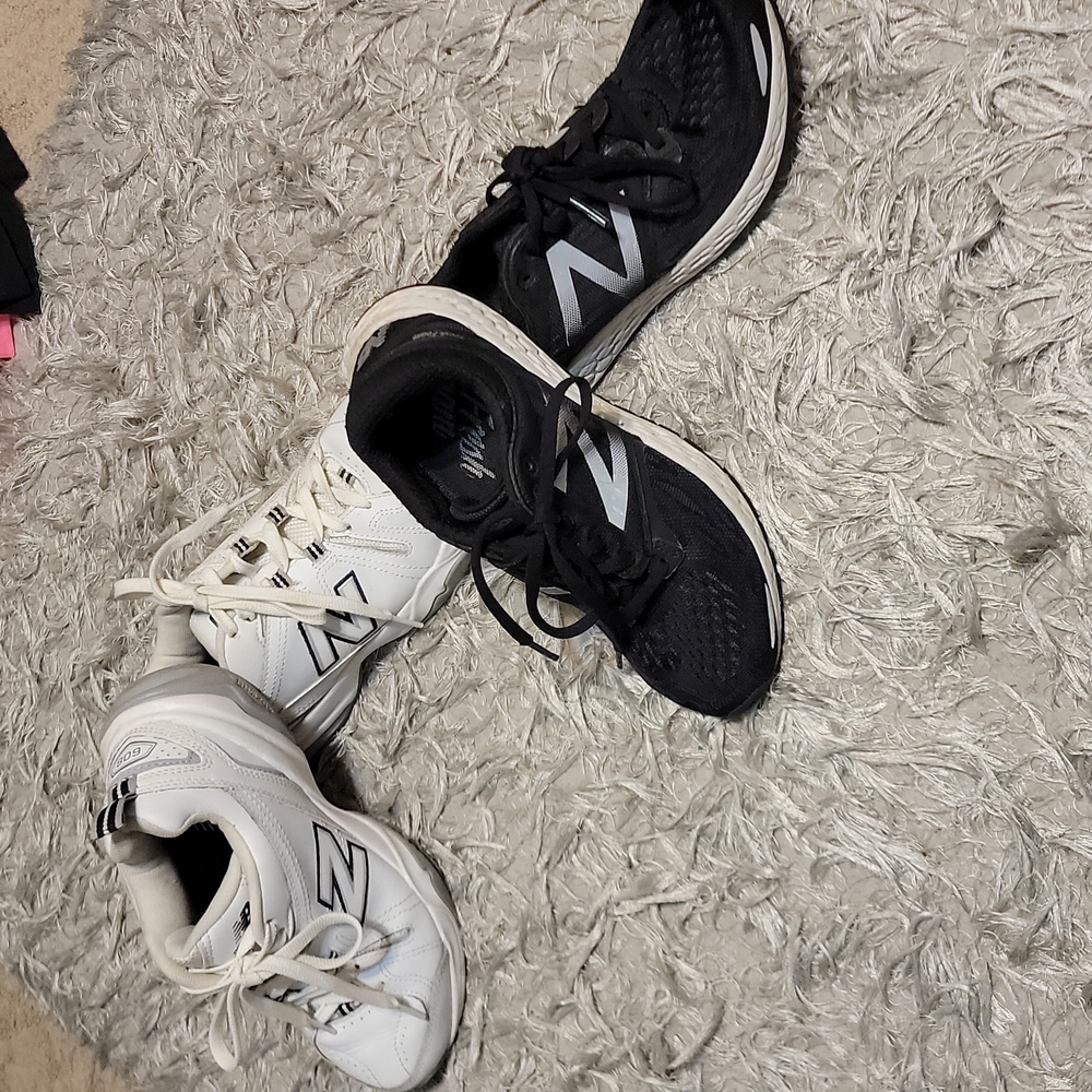 New balance shoes 2 pair